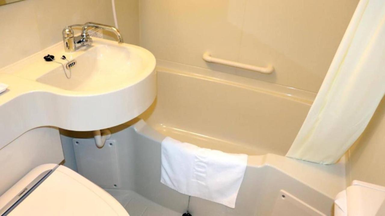 Toyoko Inn Saitama Toda Koen Eki Nishi Guchi المظهر الخارجي الصورة